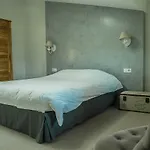 Croix De Pastel Hotel