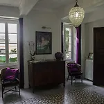 Hotel Croix De Pastel