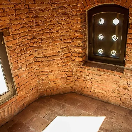 Croix De Pastel Hotel *