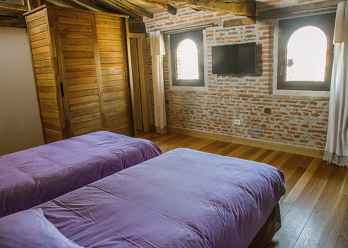 Croix De Pastel 라보르