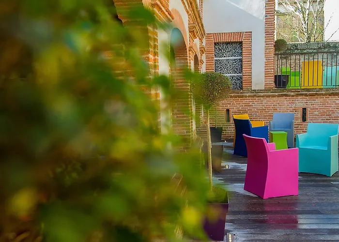 Hotel Croix De Pastel *