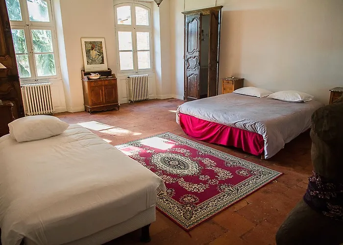 Croix De Pastel Hotel Lavaur (Tarn)