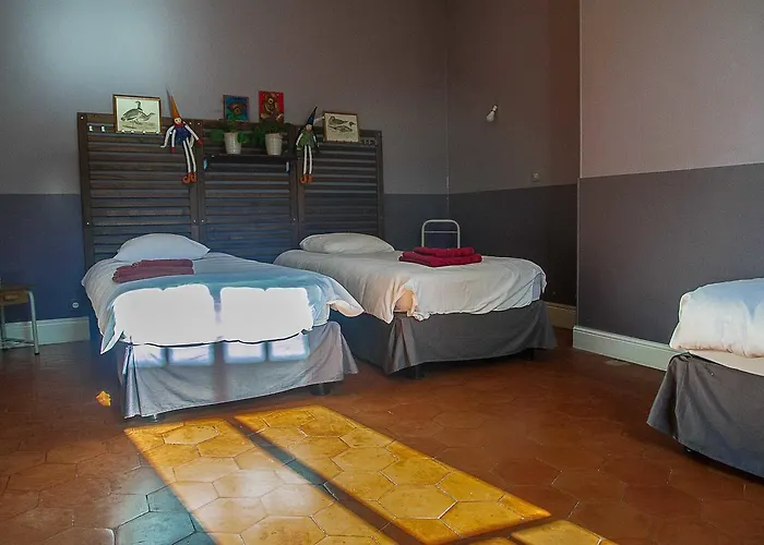 Hotel Croix De Pastel *