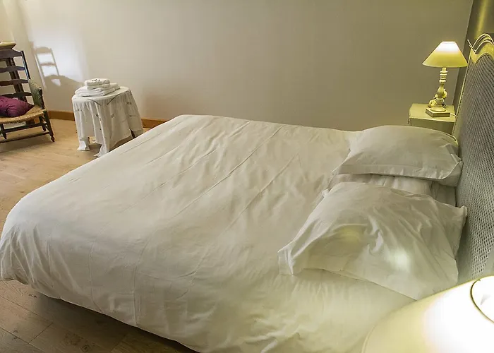 Hotel Croix De Pastel